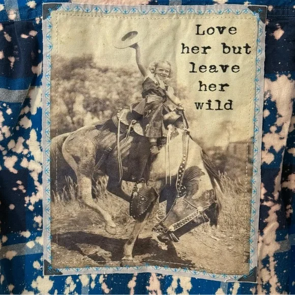 Angry Minnow Vintage Upcycled Blue Tie Dye Button Down Flannel Shirt S NWOT $75) - Picture 5 of 8